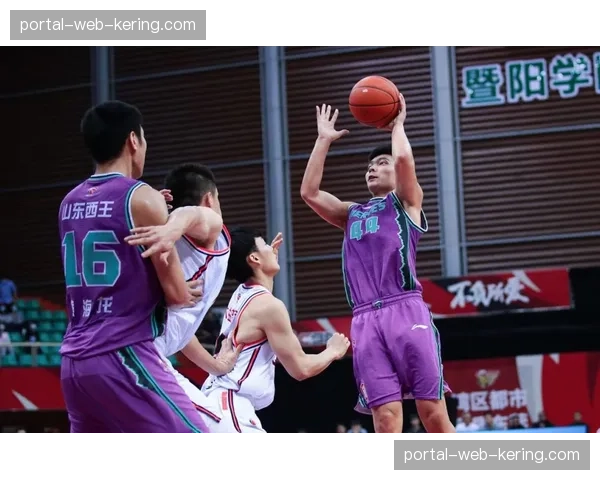 【2026年4月CBA联赛阶段性复盘：攻防结构变化·人物·动态王哲林因脚踝伤势确定缺席中国男篮短期集训营